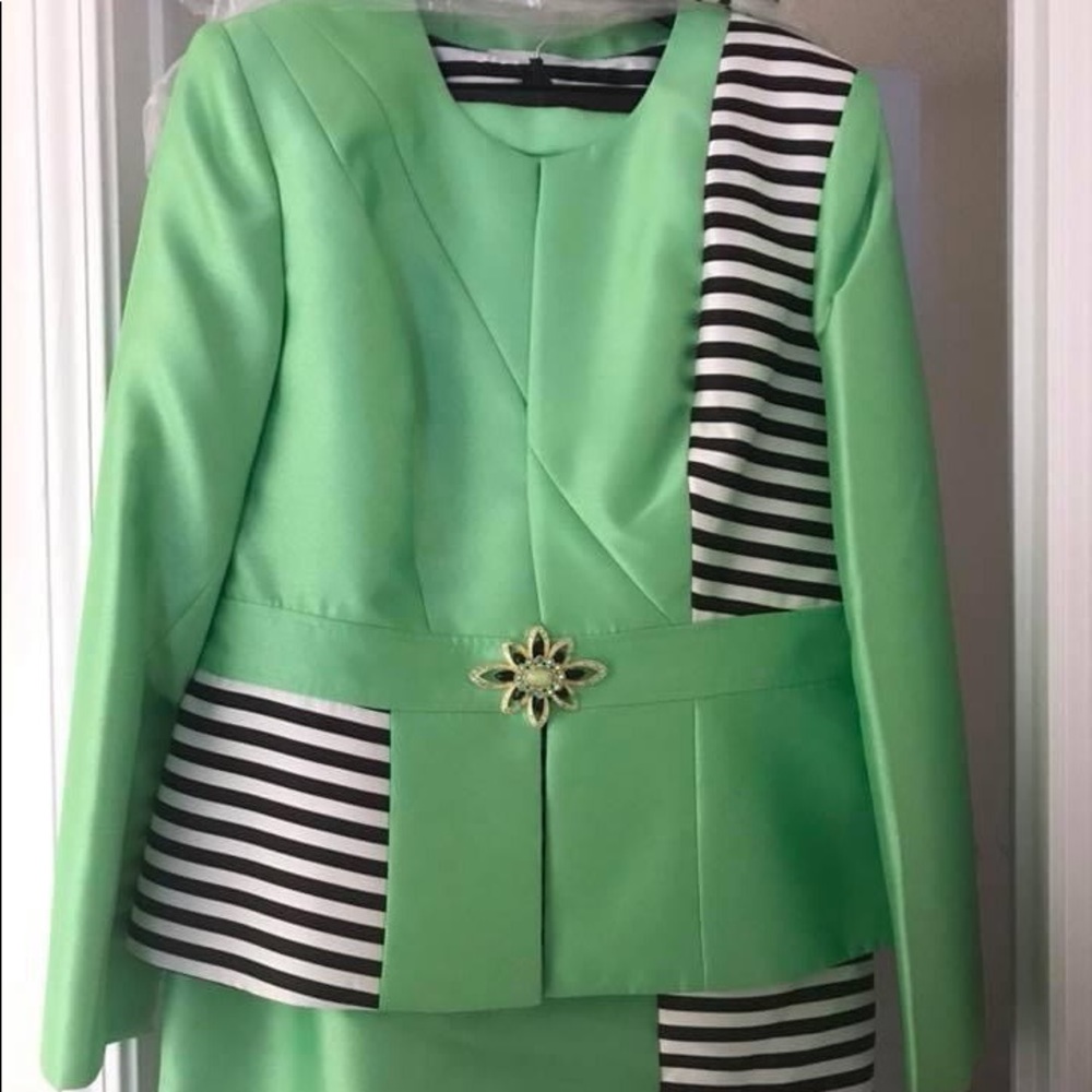 Lily and Taylor suit